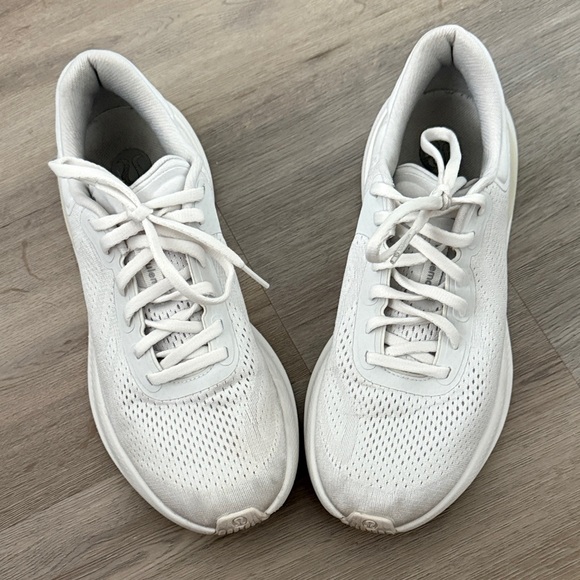 Lululemon Beyondfeel Running Shoe